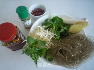 山寨版酸辣粉的做法步骤：1