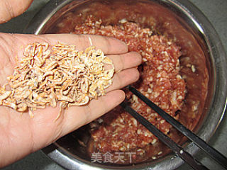 韭菜饺子-------------饺子好吃的秘诀的做法步骤：4