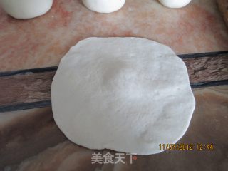 鲜肉包子的做法步骤：8