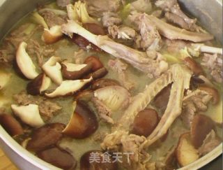 香菇鹅肉汤的做法步骤：9