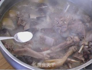香菇鹅肉汤的做法步骤：10