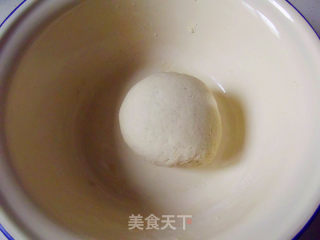 白菜肉丝杂粮饸饹面的做法步骤：2