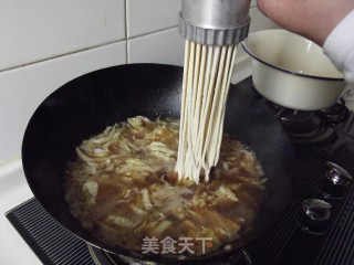 白菜肉丝杂粮饸饹面的做法步骤：12