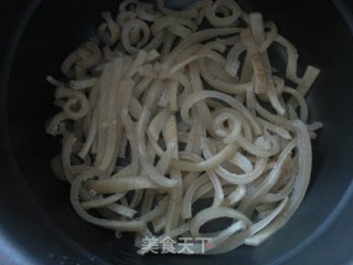 猪皮冻的做法步骤：5
