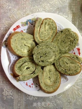 椰蓉草莓酱蛋糕卷的做法步骤：9