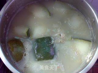 川贝鲫鱼冬瓜汤的做法步骤：6
