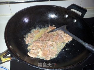 九王炒肉片的做法步骤：3