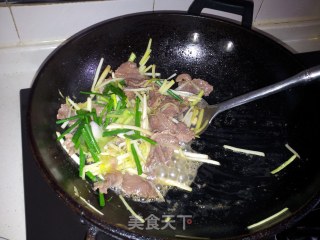 九王炒肉片的做法步骤：7