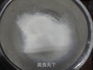 苹果班戟的做法步骤：1