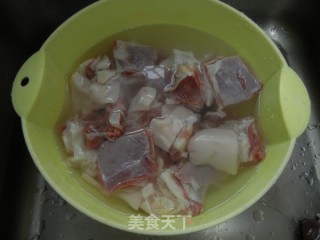 白萝卜羊肉煲的做法步骤：3