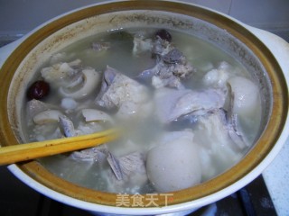 白萝卜羊肉煲的做法步骤：9