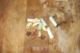 烧鸡爪的做法步骤：2