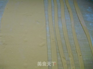 ﻿麻花辫小馒头的做法步骤：4