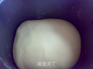 肥牛鲜虾披萨的做法步骤：6