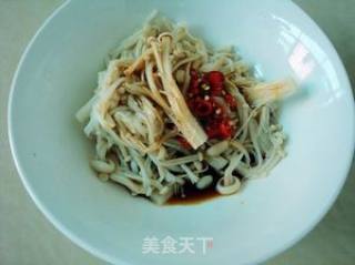 葱油金针菇的做法步骤：7