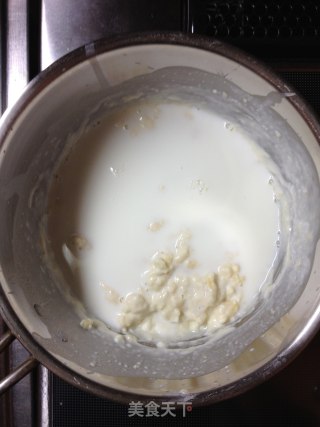 自製奶油白醬－－冬天裡的白雪飄香【傳統的奶白醬】減奶油新鮮嚐的做法步骤：18