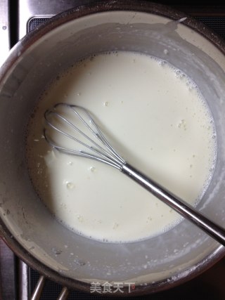 自製奶油白醬－－冬天裡的白雪飄香【傳統的奶白醬】減奶油新鮮嚐的做法步骤：21