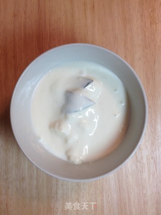 臘蝦蔬奶白醬焗飯－－冬天裡的白雪飄香【傳統的焗烤】新鮮嚐的做法步骤：3