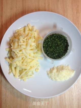 臘蝦蔬奶白醬焗飯－－冬天裡的白雪飄香【傳統的焗烤】新鮮嚐的做法步骤：4