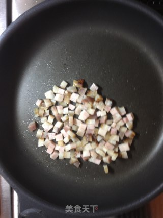 臘蝦蔬奶白醬焗飯－－冬天裡的白雪飄香【傳統的焗烤】新鮮嚐的做法步骤：7