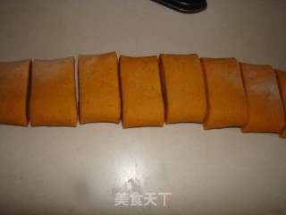 枸杞芝麻花卷的做法步骤：6