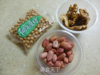 花生核桃露的做法步骤：1