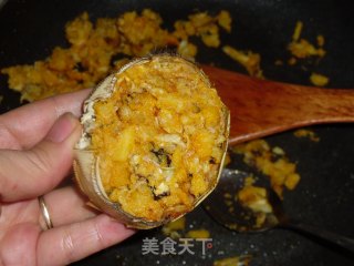 豆渣炒蟹粉的做法步骤：9