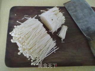 电饭锅版 清蒸金针菇的做法步骤：2
