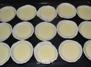 美味蛋塔轻松做（速冻塔皮版）的做法步骤：7
