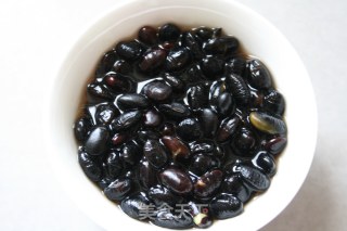 黑豆豆腐的做法步骤：1