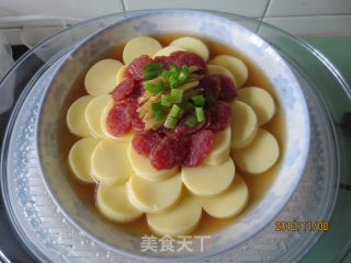 豆腐蒸香肠的做法步骤：3