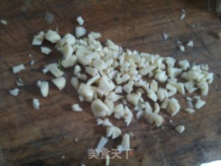 剁椒金针菇的做法步骤：2