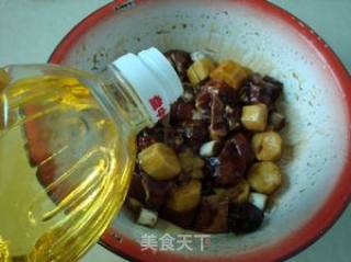 简单入味好吃的排骨——电饭煲焖山药排骨的做法步骤：7