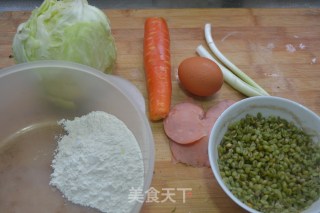 山寨日式大阪烧【什锦蔬菜饼】的做法步骤：1