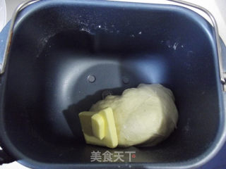 豆沙辫子面包—（４股）简单易操作的做法步骤：2