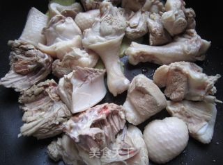 梅干菜烧鸭肉的做法步骤：8