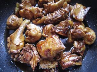 梅干菜烧鸭肉的做法步骤：10