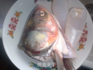 鱼头豆腐的做法步骤：1