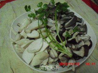 酸菜麻辣火锅的做法步骤：5