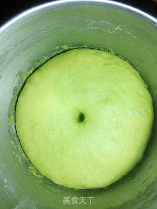 给冬天一抹嫩绿——蒸馒头之二：毛毛虫的做法步骤：5