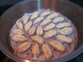 茄香洋葱手工饺的做法步骤：16