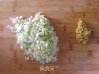 炸素丸子（胡萝卜）的做法步骤：2