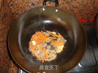花菜炒腊肉的做法步骤：7