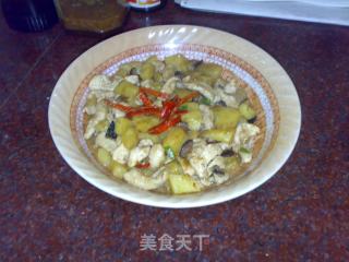 咖喱香菇土豆鸡的做法步骤：3
