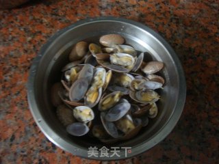 香炒花蛤的做法步骤：2