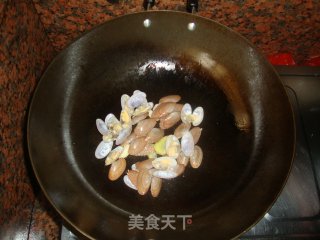 香炒花蛤的做法步骤：4