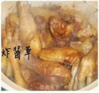 黄花菜焖啤酒鸡的做法步骤：10