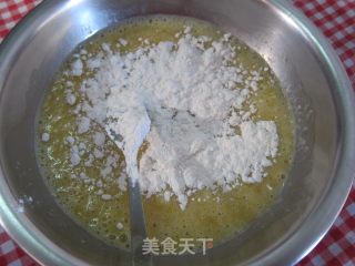 【香蕉煎饼】的做法步骤：3