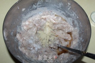 【虾球】---哄孩子的美味小丸子的做法步骤：4
