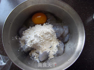 软炸虾仁的做法步骤：3